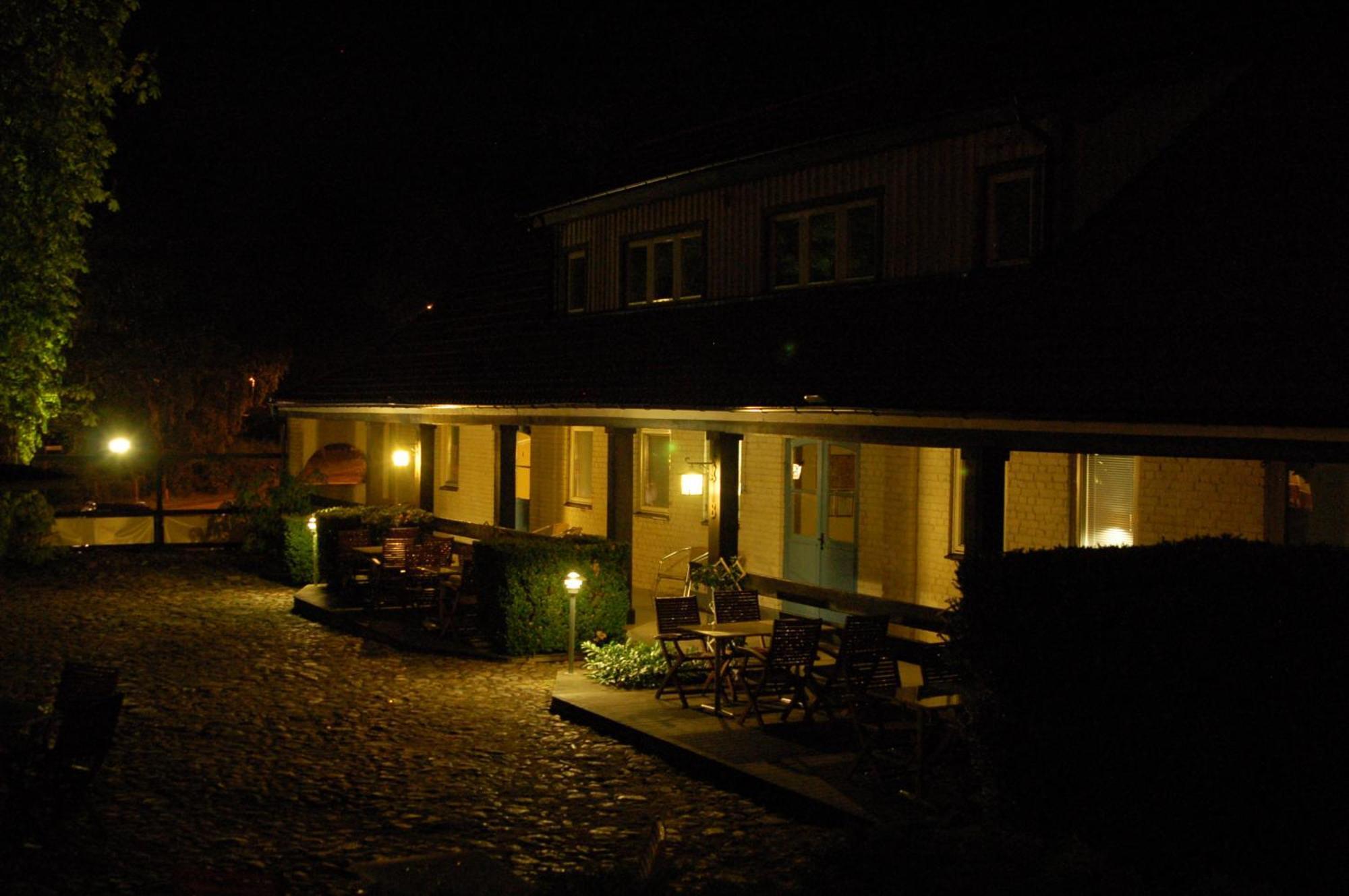 Hotel Kastanjelund Yngsjö Exterior foto